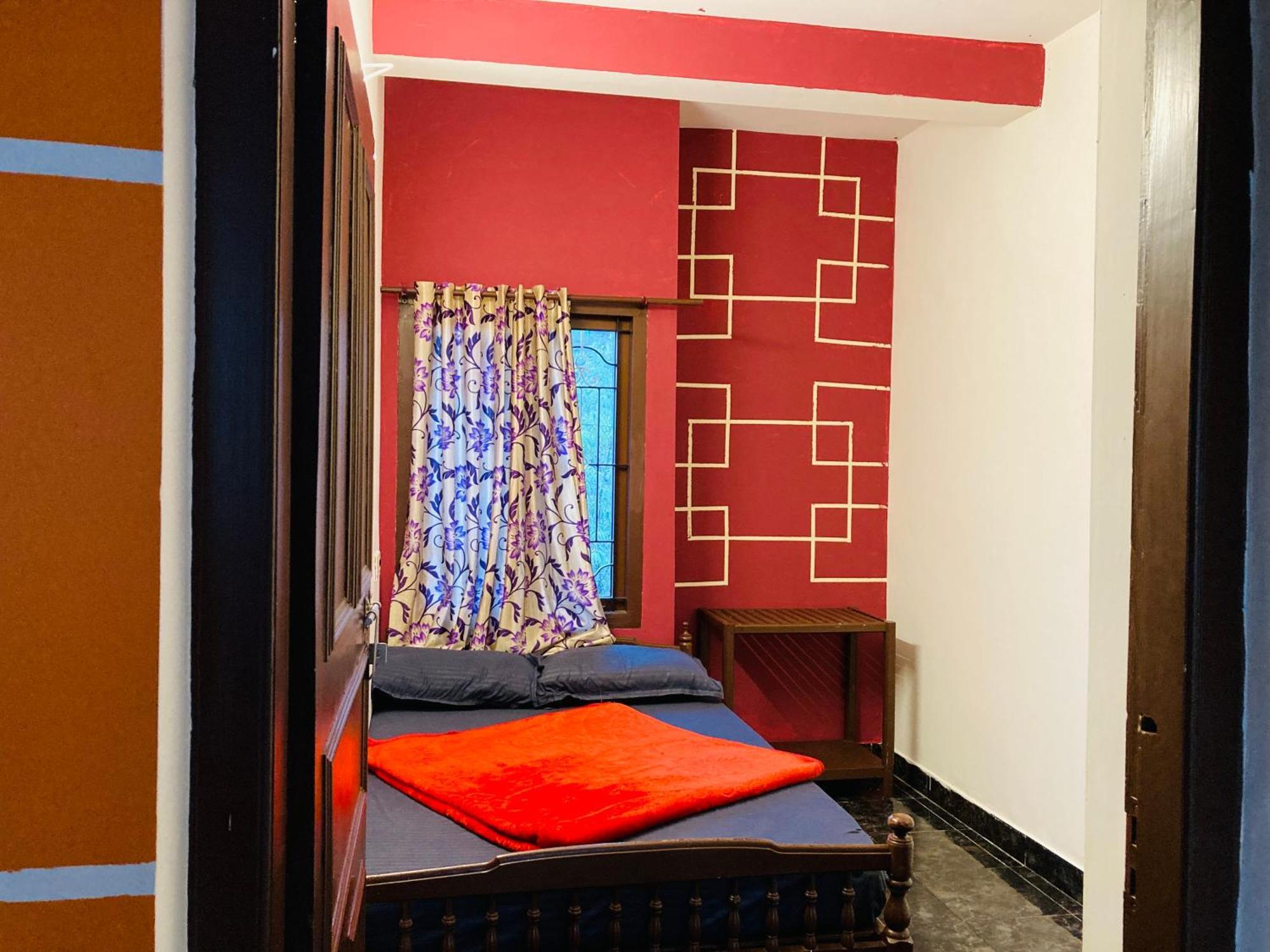 Swarna Tourist Home Munnar Zewnętrze zdjęcie